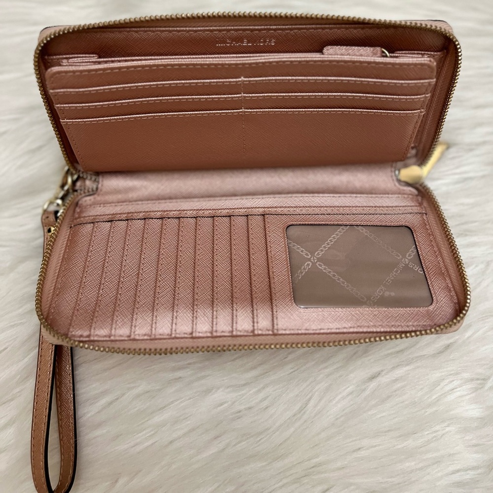 MICHAEL KORS - ROSE GOLD LEATHER LONG ZIP WALLET - Picture 8 of 12